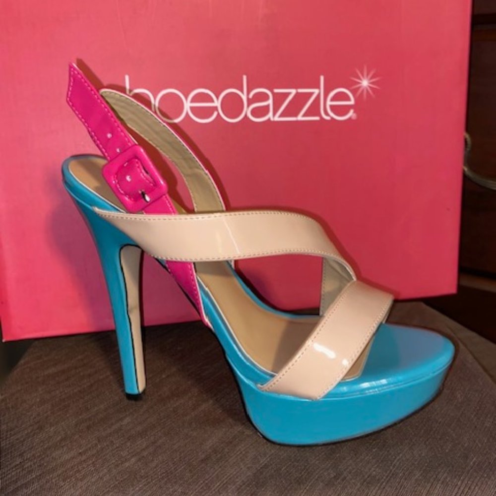 Shoe Dazzle-Tai Strappy Sandal Colorblock Nude, Pink,Turquoise 7.5 US worn once